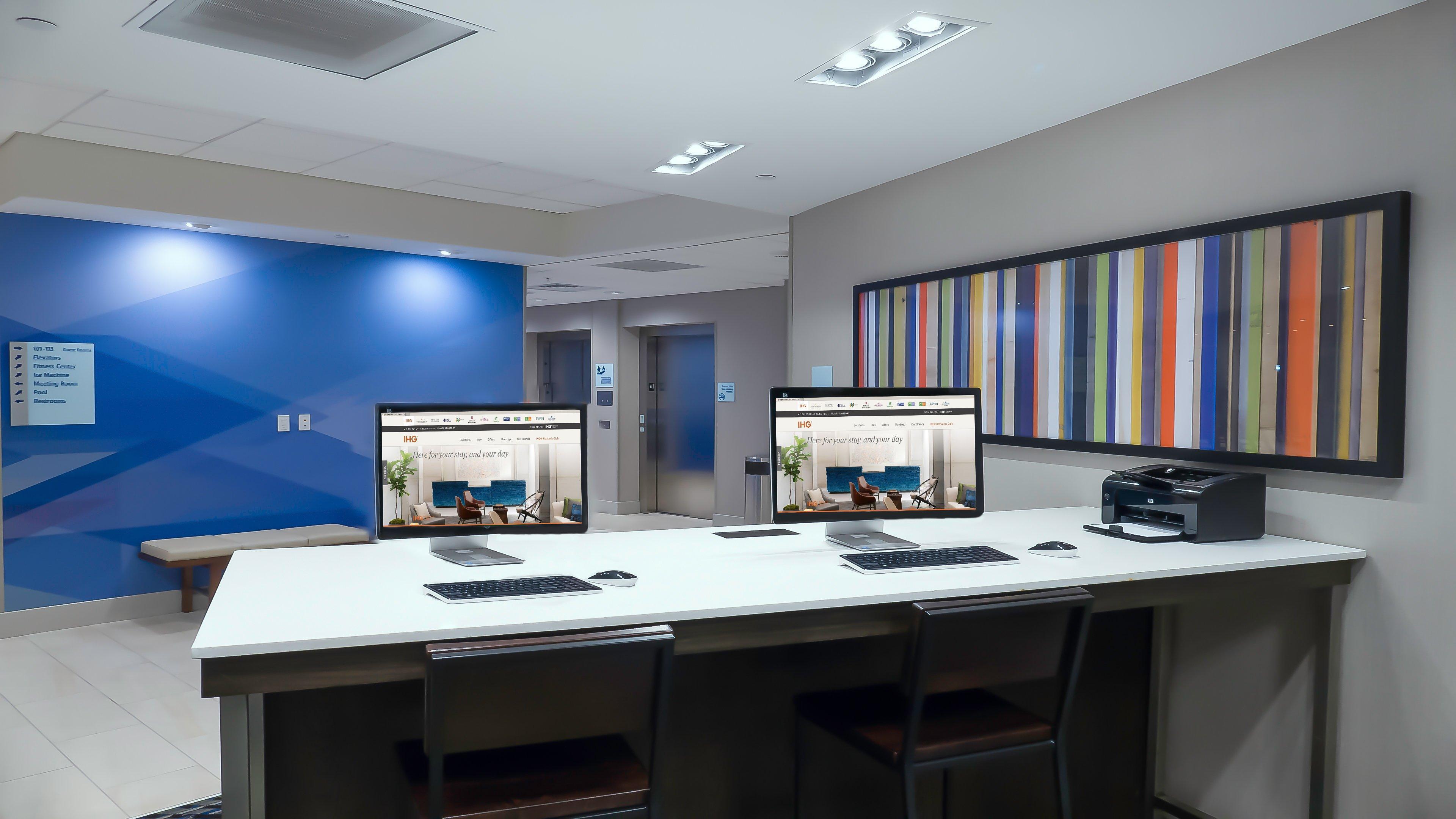 Holiday Inn Express & Suites - Tampa East - Ybor City By Ihg Екстер'єр фото